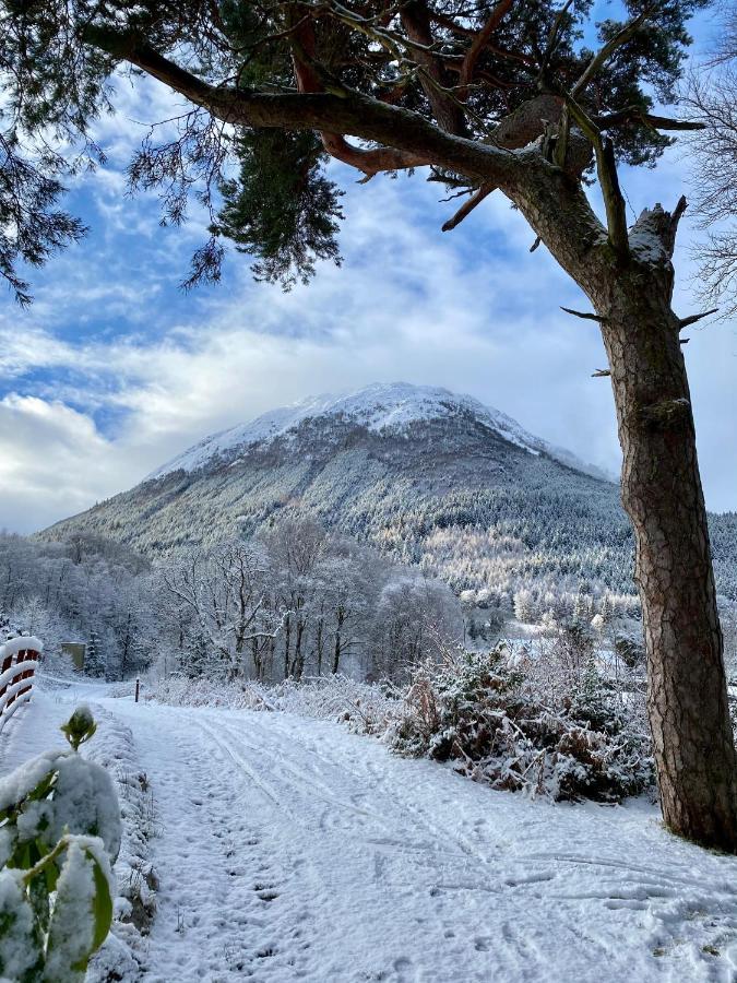 Bluebell Cottage with Hot Tub Ballachulish Exterior foto